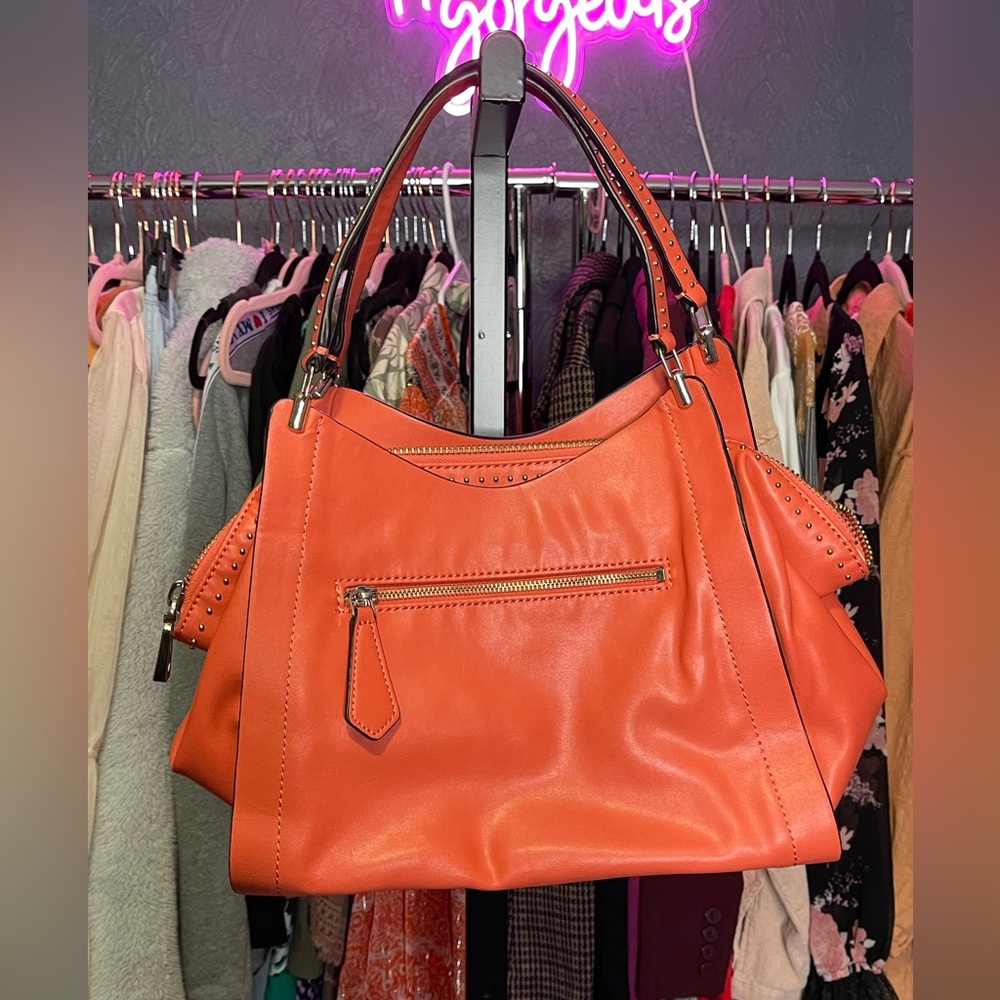 Guess Handbag - Picture 4 of 5